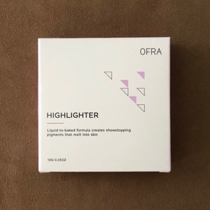 Brand new OFRA Highlighter STAR ISLAND+GIFT